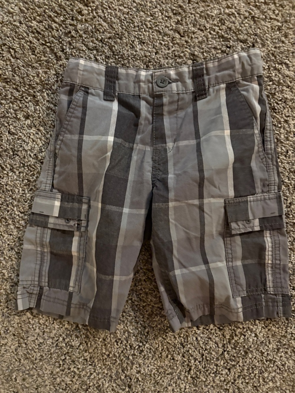 Levi's Gray Plaid Cargo Shorts